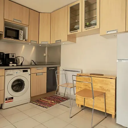 Villa Garden Level For 5 People With Sea View *