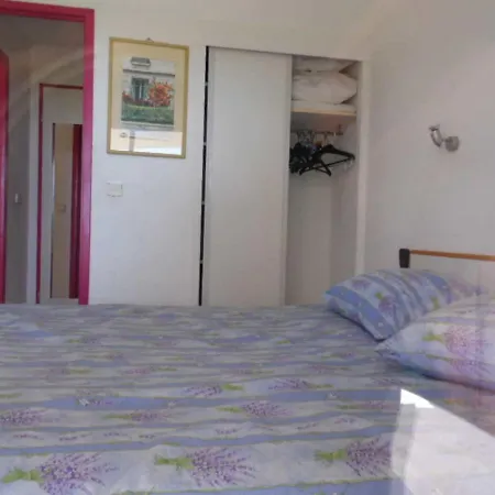 Garden Level For 5 People With Sea View * Saint-Raphaël