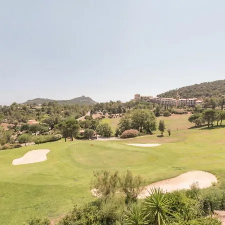 Villa Garden Level For 5 People With Sea View *