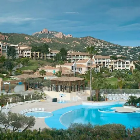 Garden Level For 5 People With Sea View Villa *