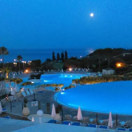 Garden Level For 5 People With Sea View 빌라 Saint-Raphaël
