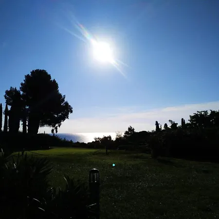 Garden Level For 5 People With Sea View Villa Saint-Raphael (Var)