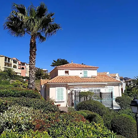 빌라 Garden Level For 5 People With Sea View *