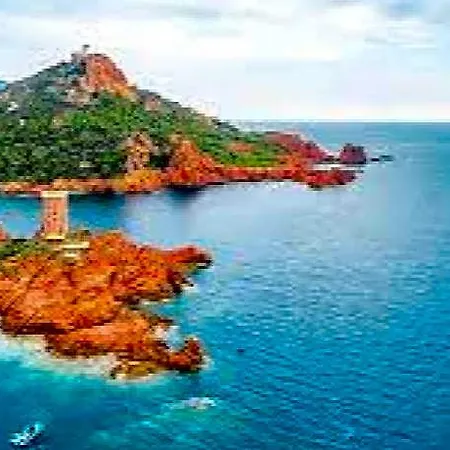 Garden Level For 5 People With Sea View 빌라